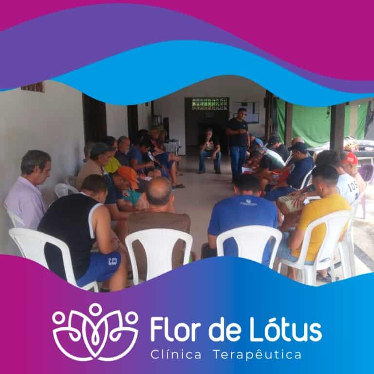 Reunião Clínica Flor de Lótus - Recuperação com Discrição
